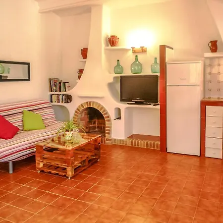 Villa Fornells Sleeps 4 Pool Wifi *