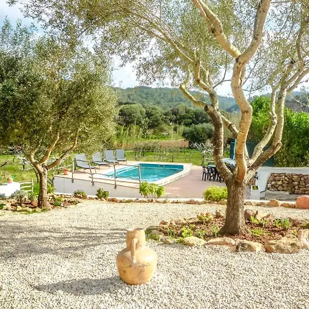 Fornells Sleeps 4 Pool Wifi Villa Fornells (Menorca)