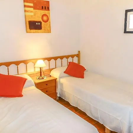Fornells Sleeps 4 Pool Wifi فيلة